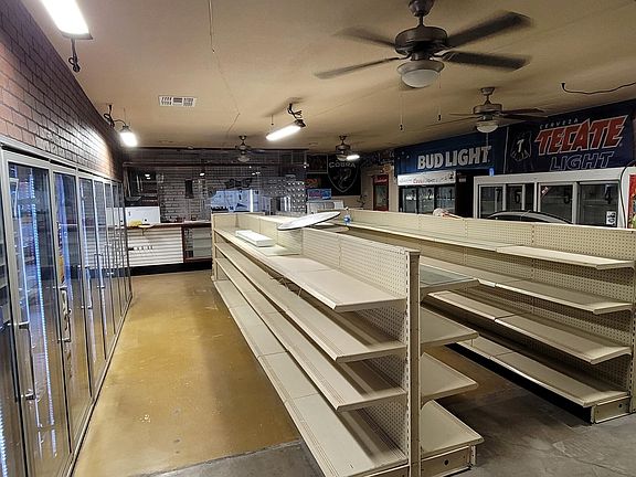 3rd image of 15601 N Greasewood St
