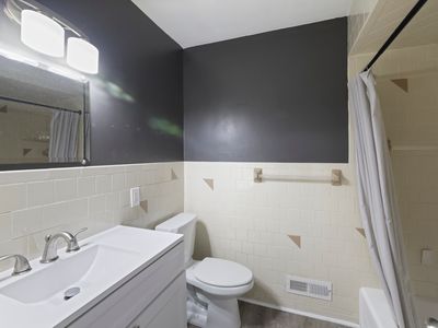 548 Crosby Rd, Virginia Beach, VA, 23452