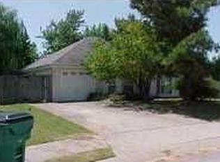 976 Tamarack St, Springdale, AR 72764