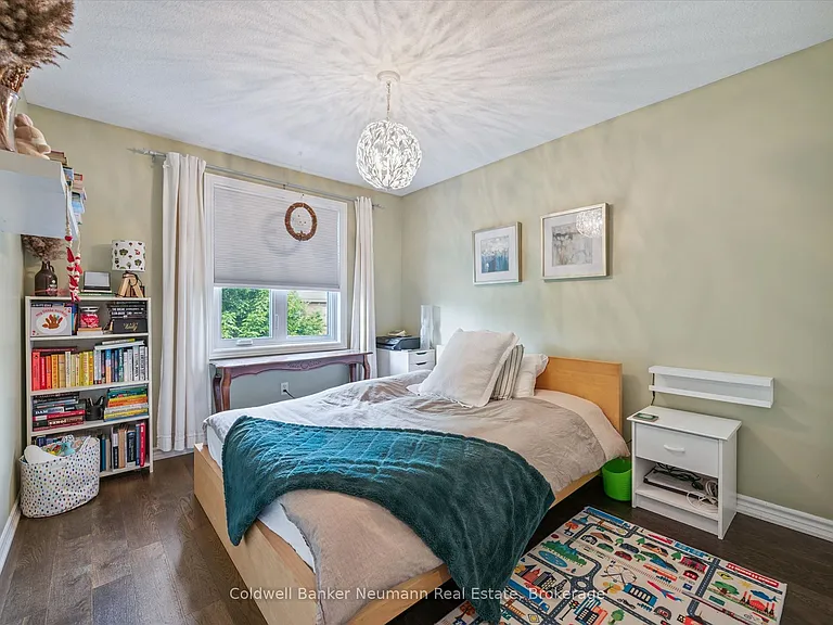165 Terraview Cres #2 — Photo 20