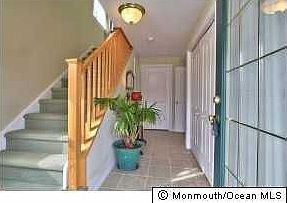 4th image of 2413 Schneider Ln