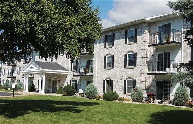 1st image of 125 N University Dr Unit 218