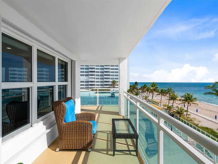 3900 Galt Ocean Dr #317 — Photo 26