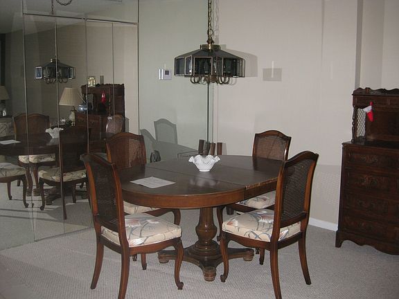 5th image of 4350 Hillcrest Dr APT 708