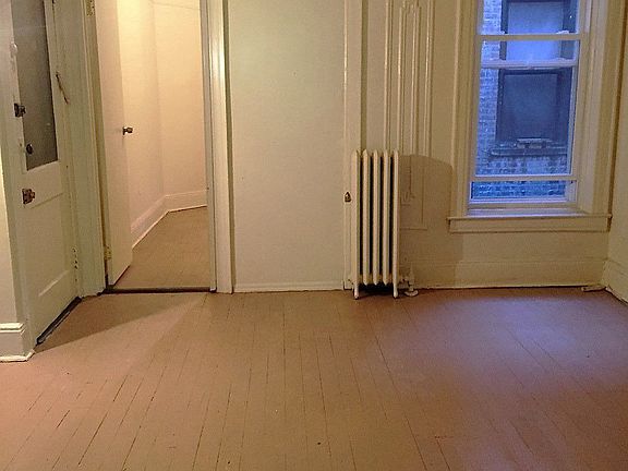 5th image of 3408 43rd St #2A