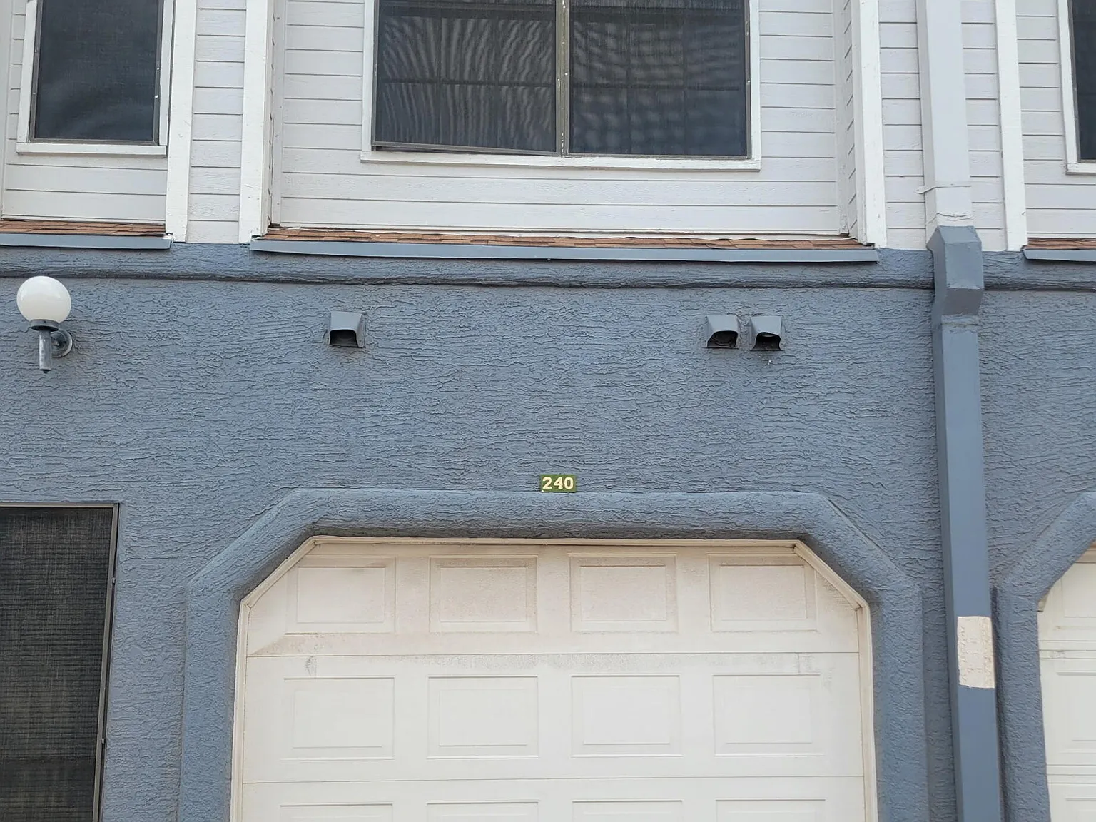 2 bed, 2.0 bath, 820 sqft, $1,650 — Photo 1