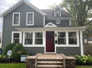130 S Eagle St, Naperville, IL 60540