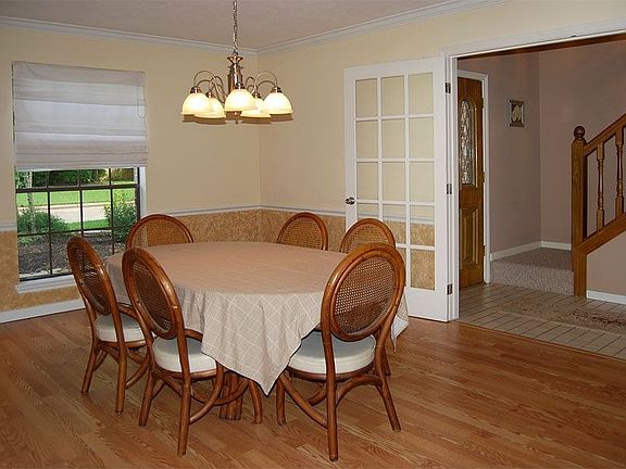 Dinning Room/ Study
