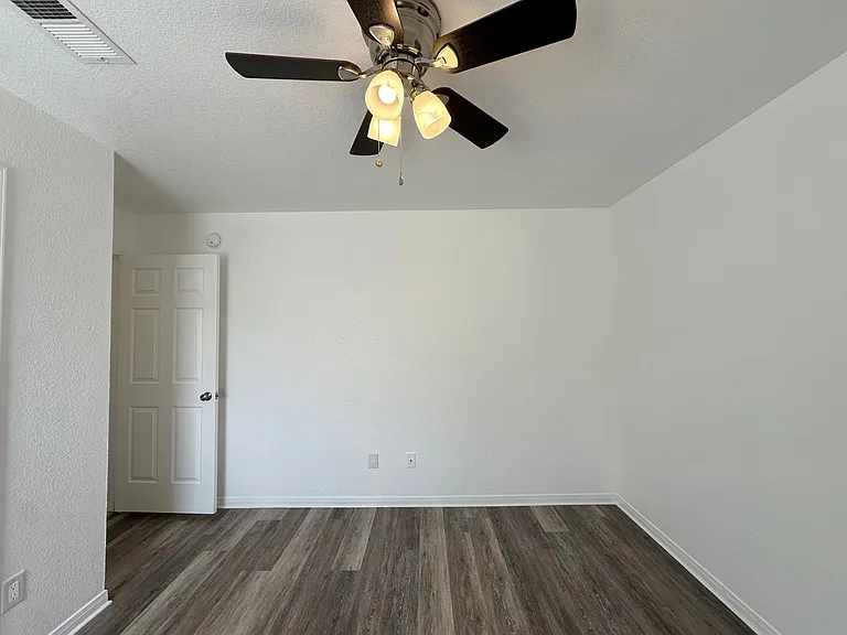 2703 Edgefield St — Photo 19