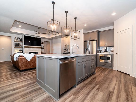 5th image of 6115 86th St