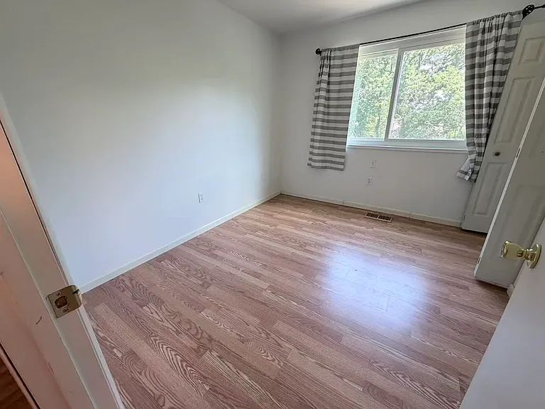 18711 Paprika Ct — Photo 12
