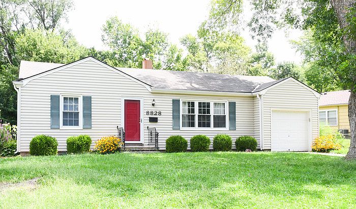 1st image of 8828 Richards Dr