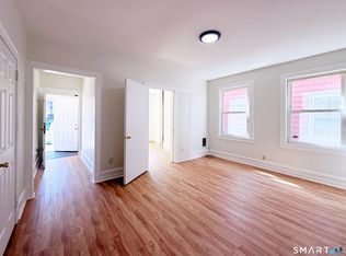 347 Dover St, Bridgeport, CT 06610