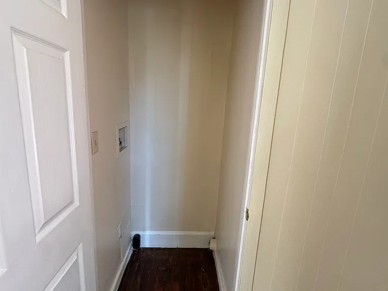 206 Pear St — Photo 4