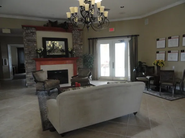 36137 Lake Chase Blvd Unit 207, Zephyrhills, FL 33541