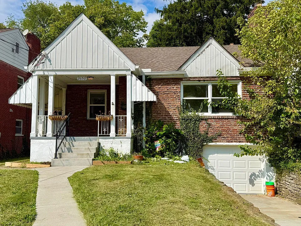 2650 Cedarbrook Dr