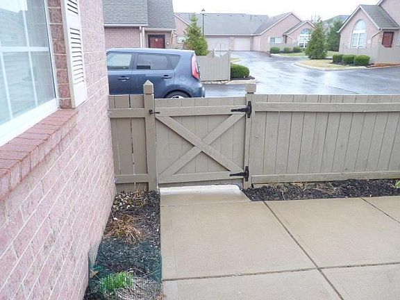 4th image of 4006 Malbec Dr
