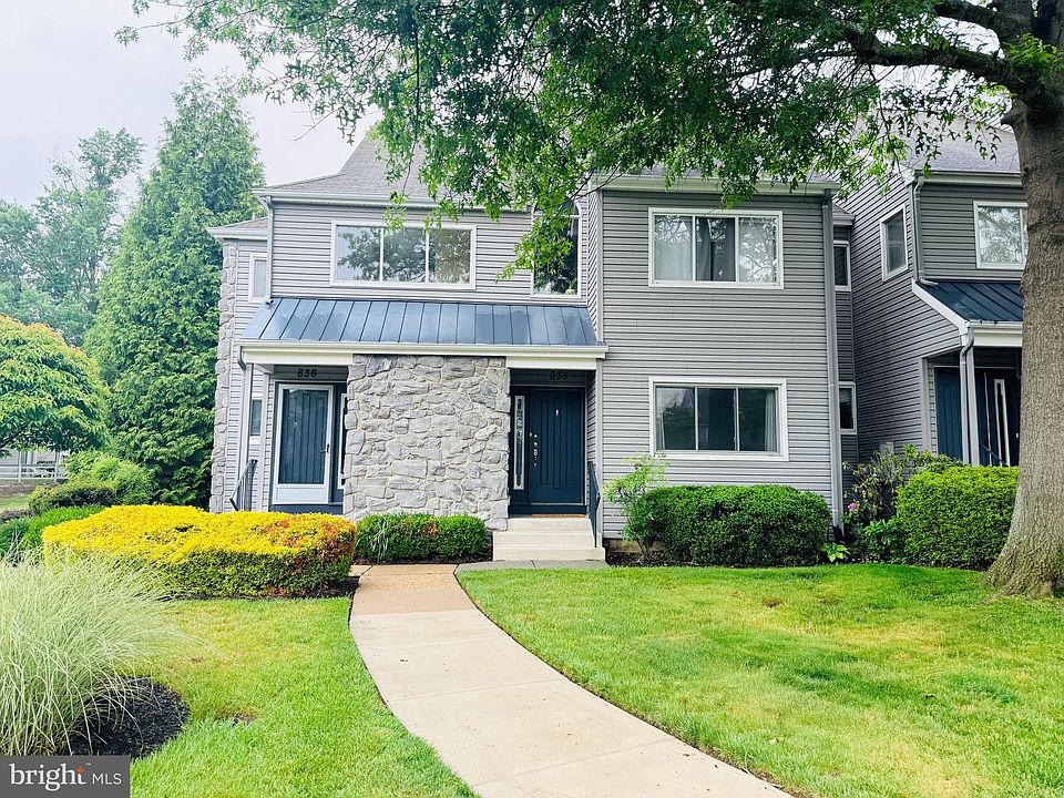1st image of 835 Chanticleer