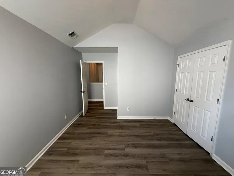 7279 Laurel Creek Dr — Photo 24