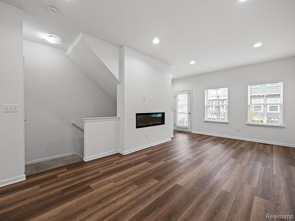 500 Parkdale Ln Ferndale, MI, 48220 Apartments for Rent Zillow