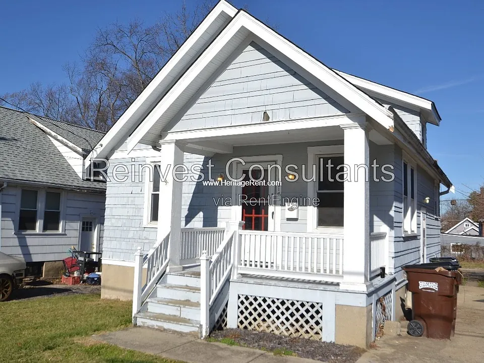 1816 Sterling Ave
