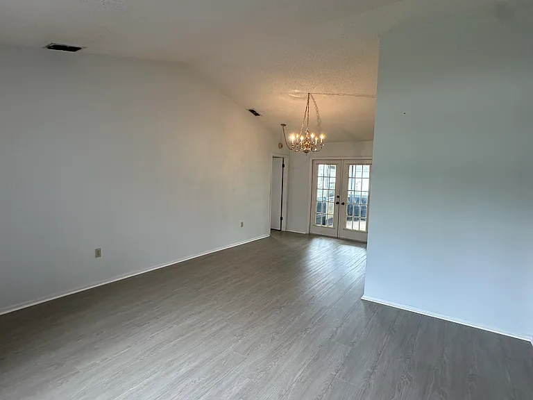7624 Limington Dr — Photo 14