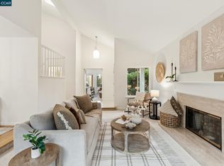 53 Paso Nogal Ct, Pleasant Hill, CA 94523