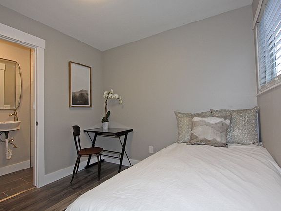 3rd image of 1837 22nd St #3-3NOW
