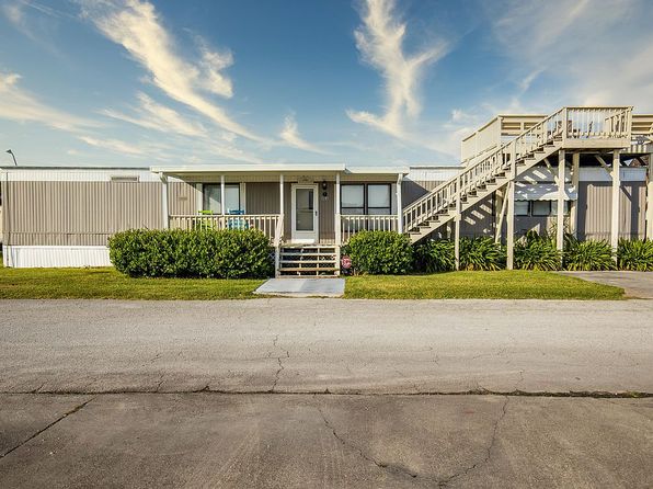 403 N Shore Dr