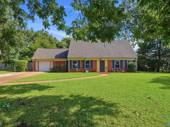 1512 Olive St SE, Decatur, AL 35601