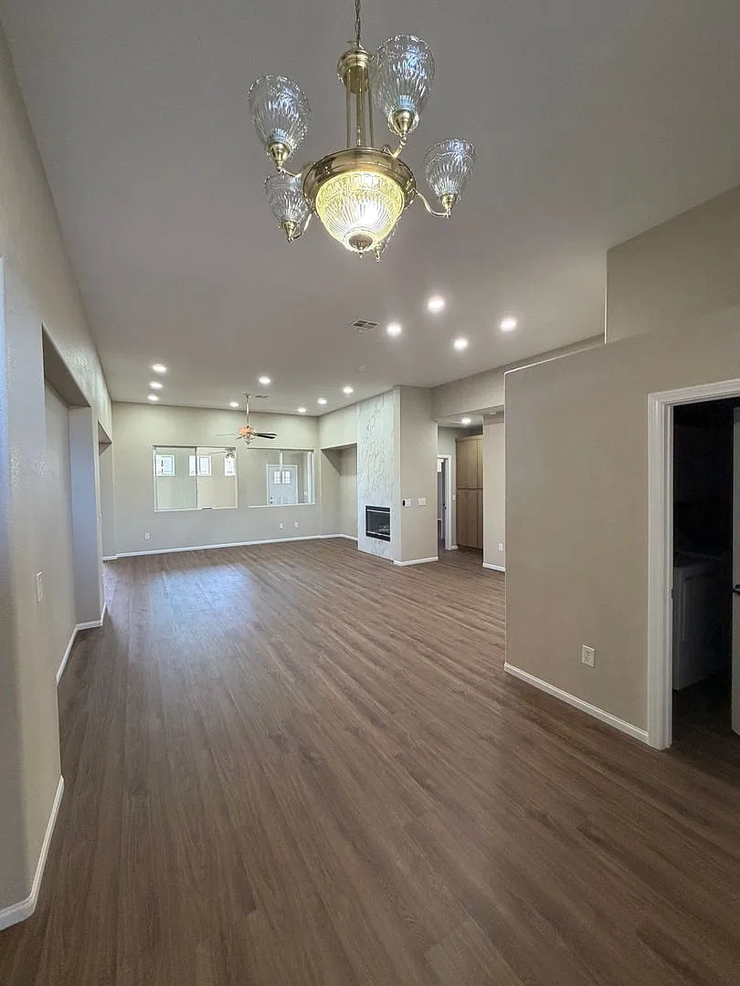 Welcome to this beautifully remodeled single-story home — Photo 4