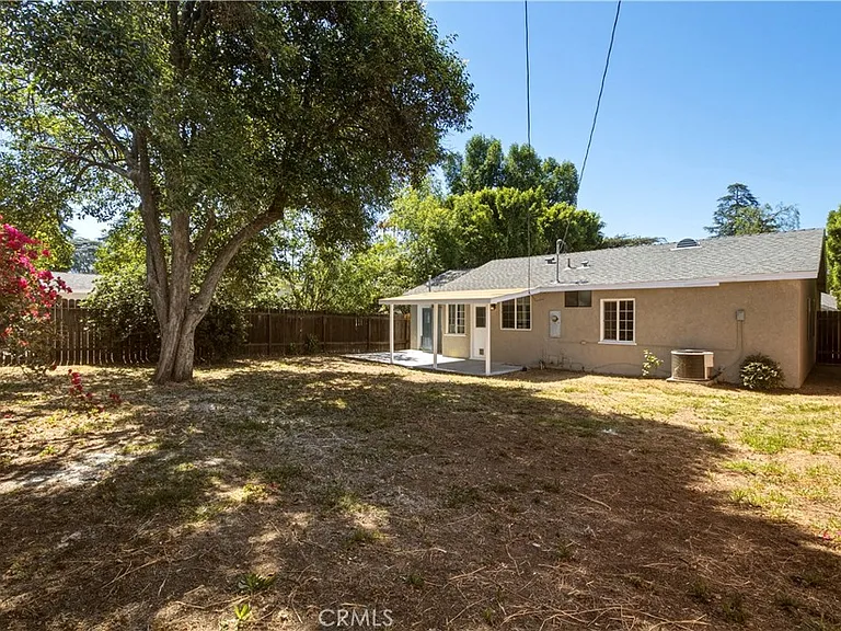 17723 Horace St — Photo 14