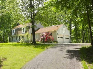 6 Redcoat Ln, Waccabuc, NY 10597