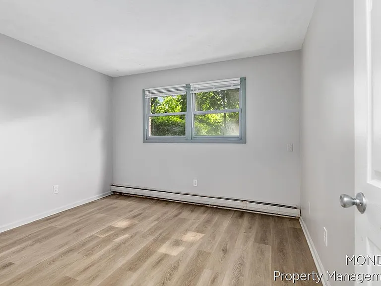 Unit Photo