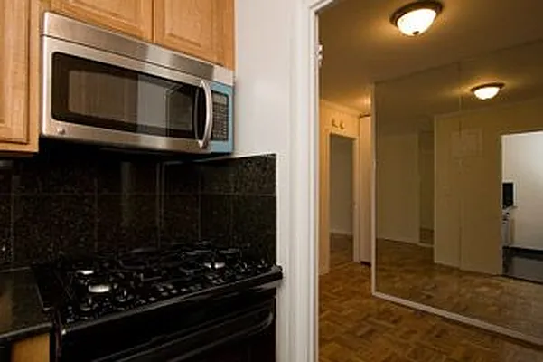 Rented by GoodRock Realty | media 29