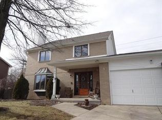 165 Needlewood Ln, Reynoldsburg, OH 43068