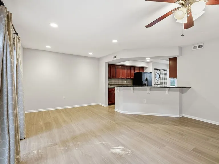 7733 Falcon Rest Cir — Photo 17