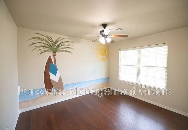120 W Dogwood St — Photo 13
