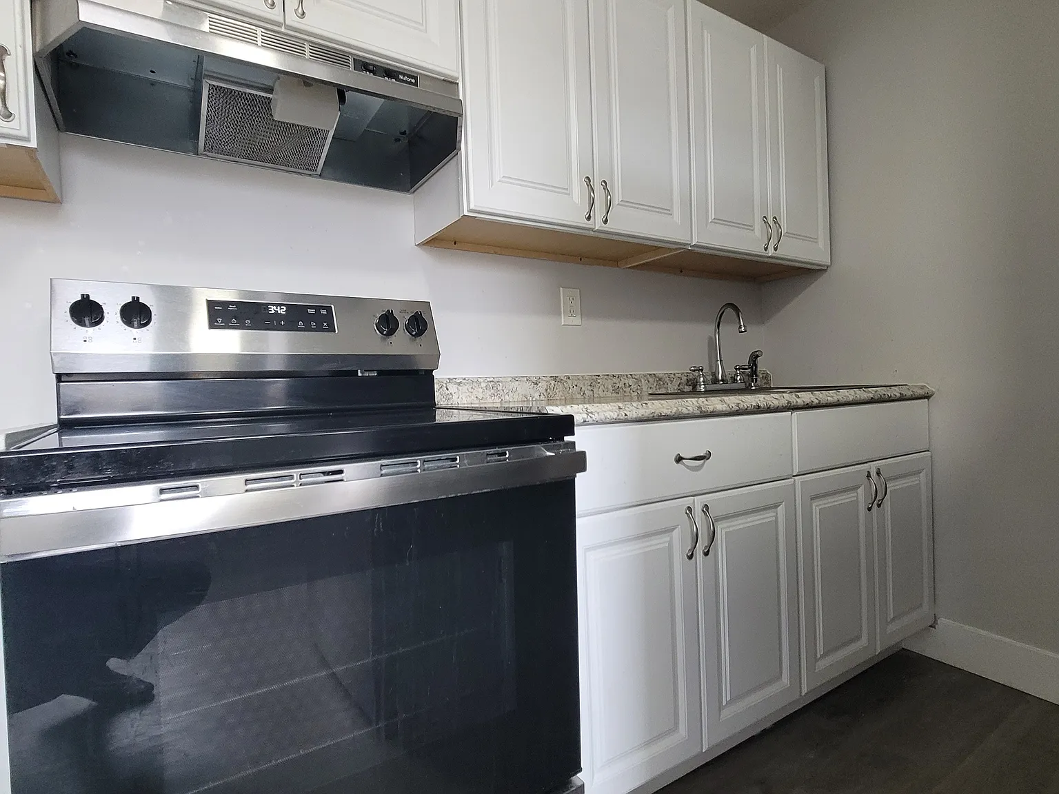 1 bed, $1,475 — Photo 1