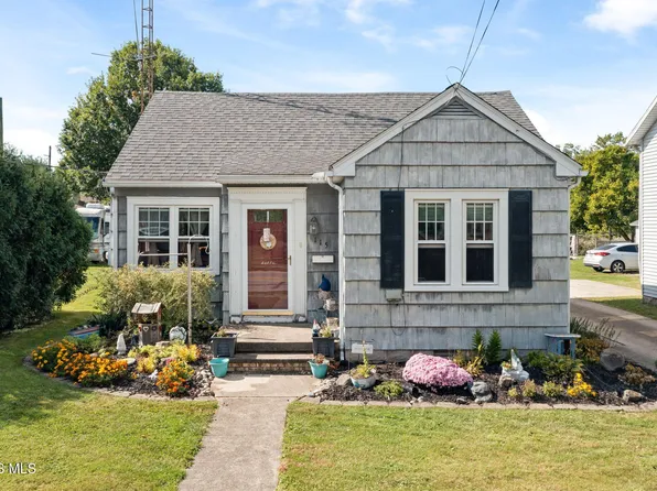115 N Benton St, Oak Harbor, OH 43449