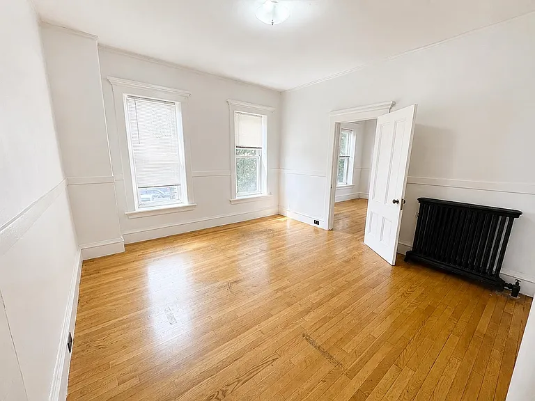 7 Court St #4 — Photo 5