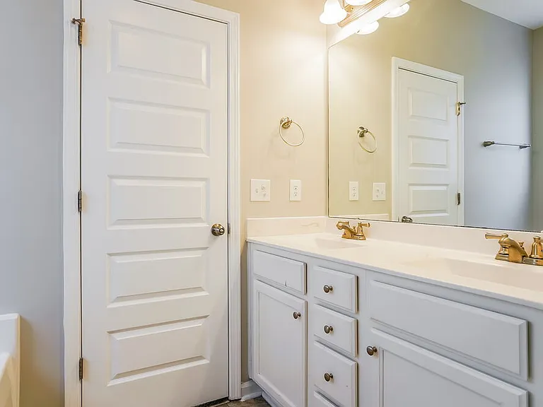 229 Lanier Pl — Photo 11