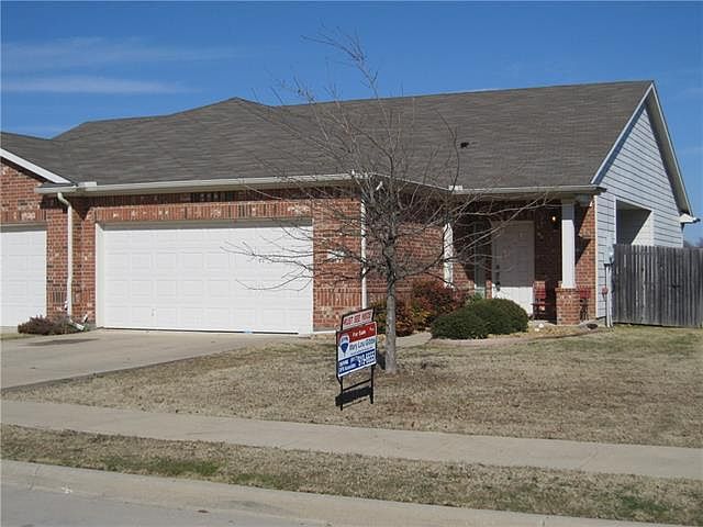 1st image of 7508 Howling Coyote Ln