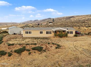 2200 Sage Trail Rd, Yakima, WA 98901