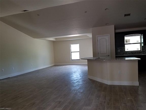 4th image of 2713 17th St W Unit 5