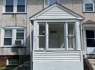 919 Macadam St, Chester, PA 19013