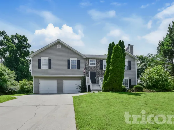 245 Longview Dr, Powder Springs, GA 30127