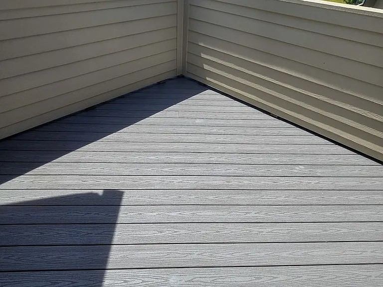 Camelot East Apartments — Photo 26