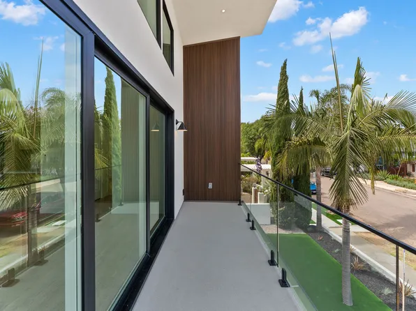 4052 Sequoia St, San Diego, CA 92109