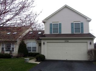 1124 Blackburn Dr, Grayslake, IL 60030